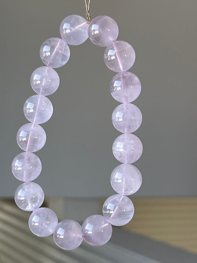 天然石ブレスレット☆ラベンダーピンクローズクォーツ１２ｍｍ☆上品なカラー！