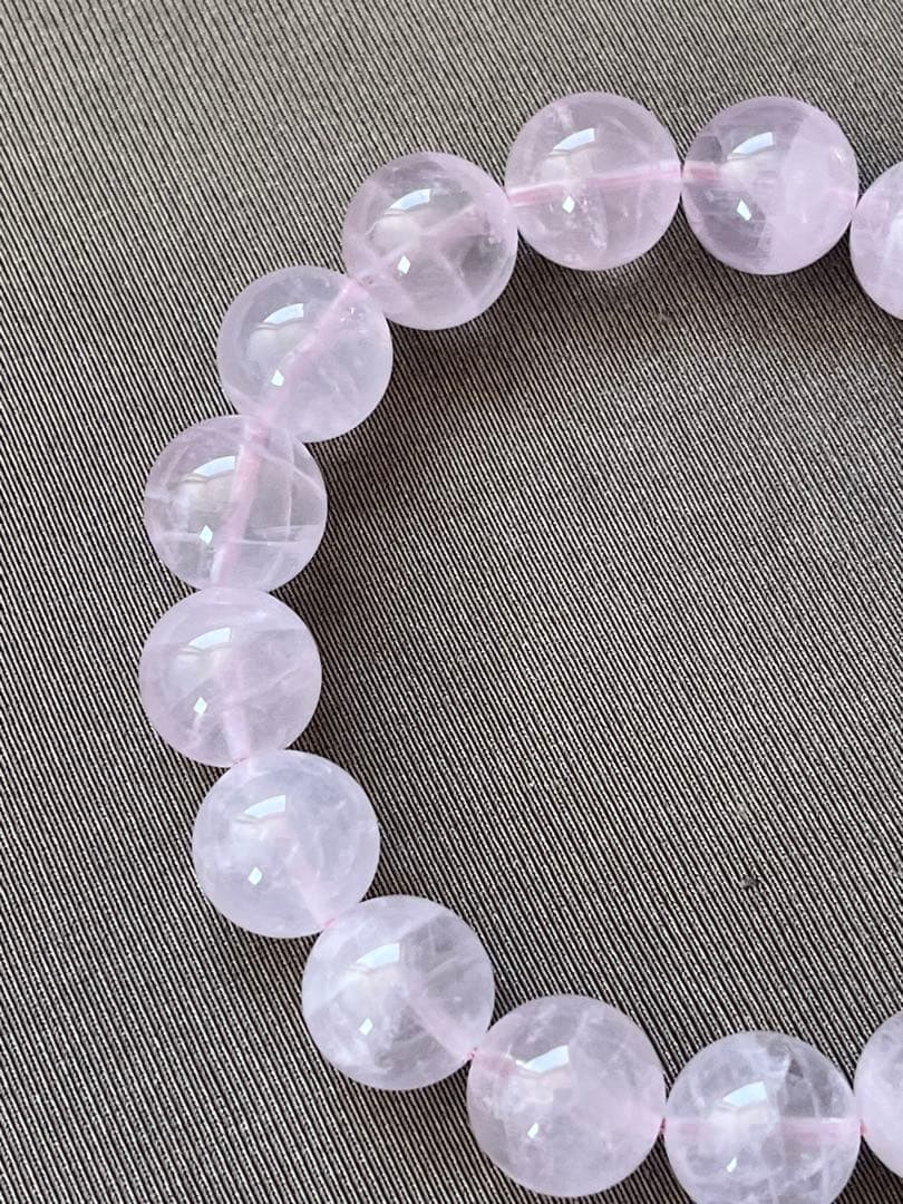 天然石ブレスレット☆ラベンダーピンクローズクォーツ１２ｍｍ☆上品なカラー！
