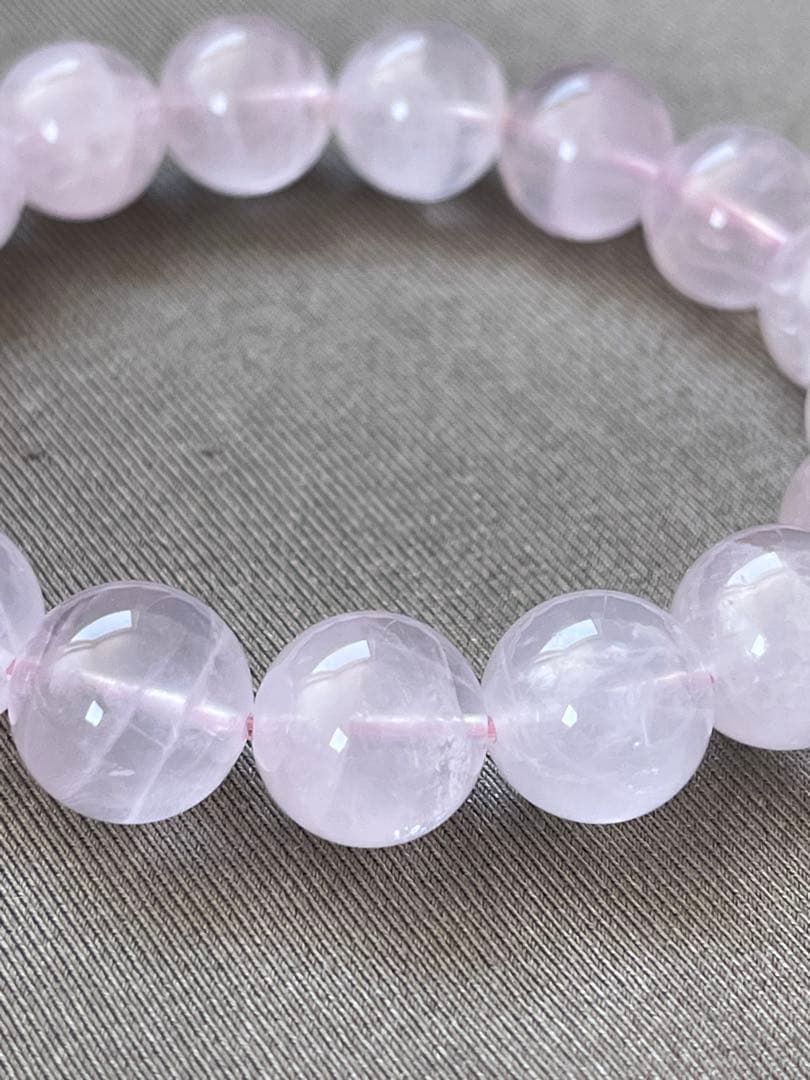 天然石ブレスレット☆ラベンダーピンクローズクォーツ１２ｍｍ☆上品なカラー！