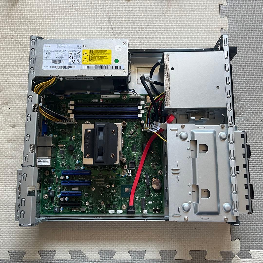 富士通 PRIMERGY TX1320 M4