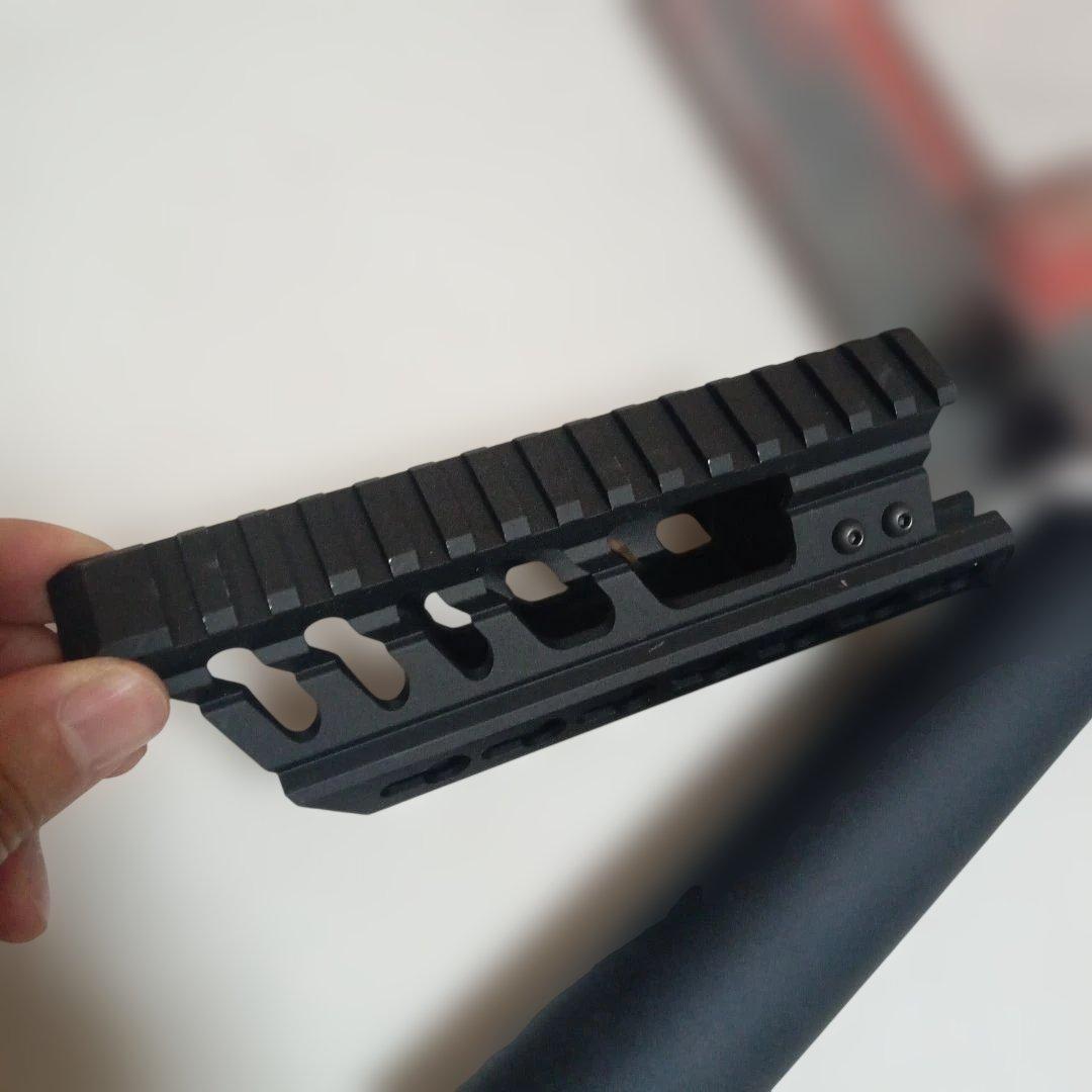 p90 レイルハンドガード　シャドーロングサイレンサー　ライラクス