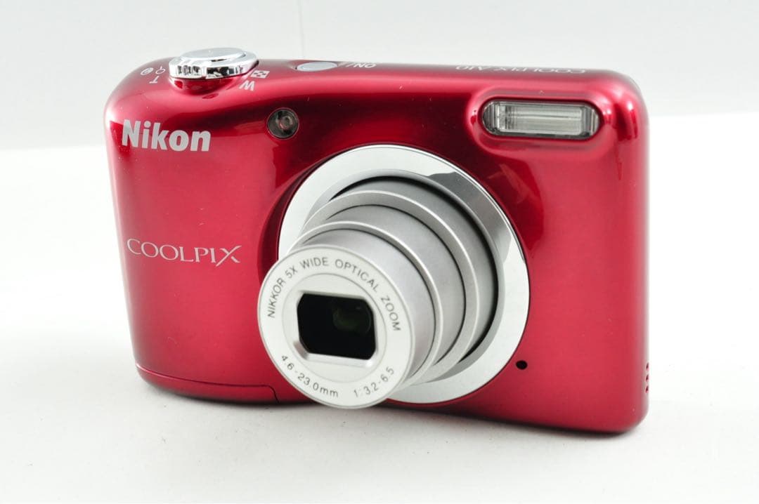 美品　Nikon COOLPIX A10 レッド デジカメ オールドコンデジ