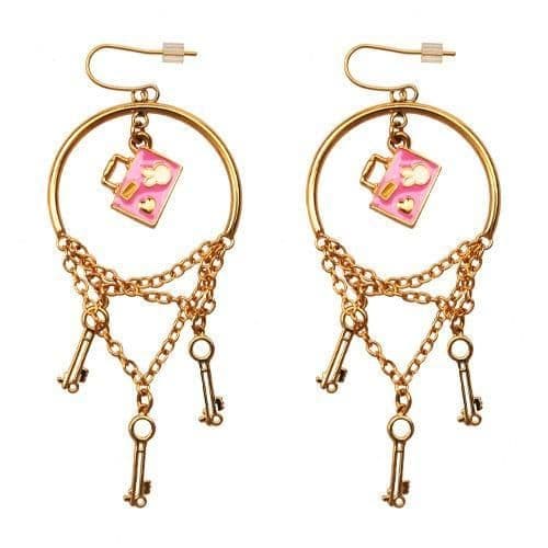 ゴールドフープピアス スーツケースと鍵