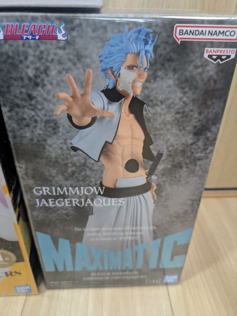 【新品】BLEACH 黒崎一護 グリムジョー ハリベル フィギュア 3体セット