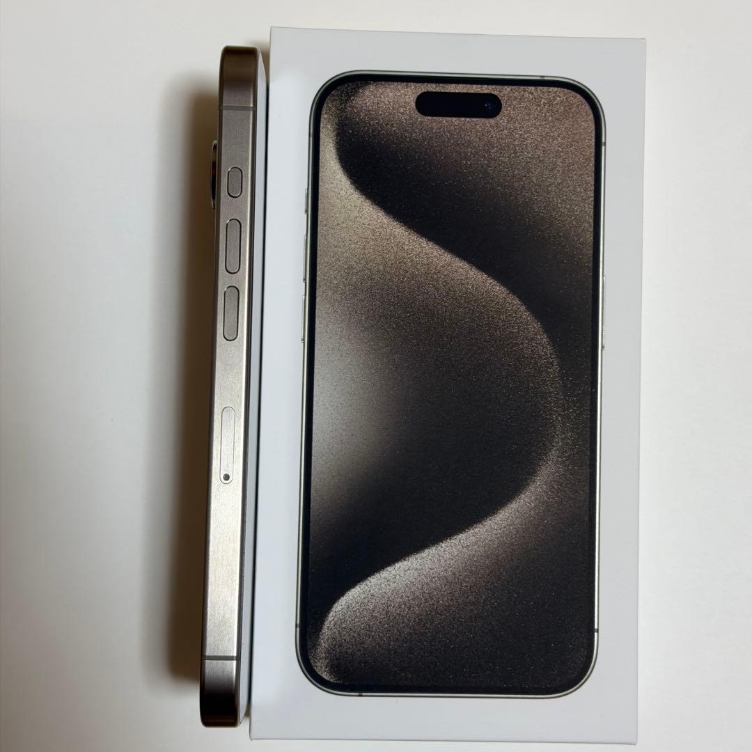 iPhone 15pro 256GB 本体