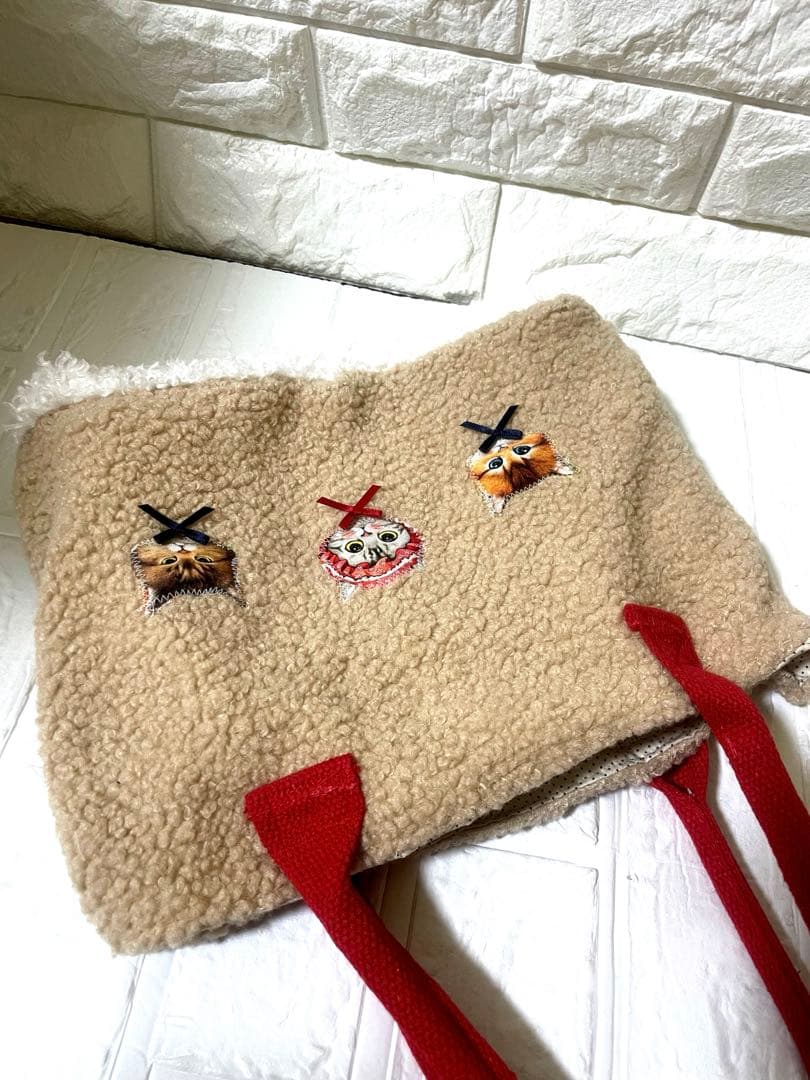 み*ー様 コヤンイサムチョン　ハンドメイド フワフワもこもこ　肩がけトートバッグ