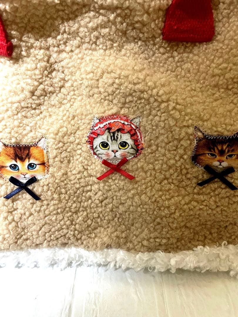 み*ー様 コヤンイサムチョン　ハンドメイド フワフワもこもこ　肩がけトートバッグ