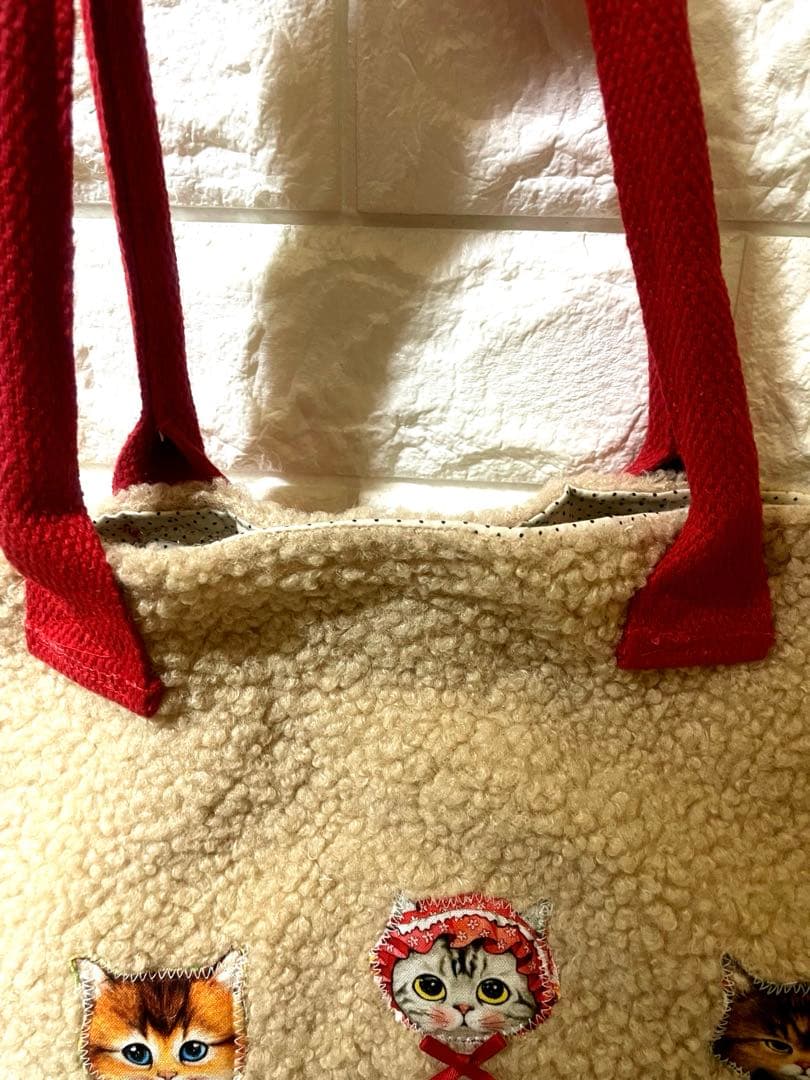 み*ー様 コヤンイサムチョン　ハンドメイド フワフワもこもこ　肩がけトートバッグ