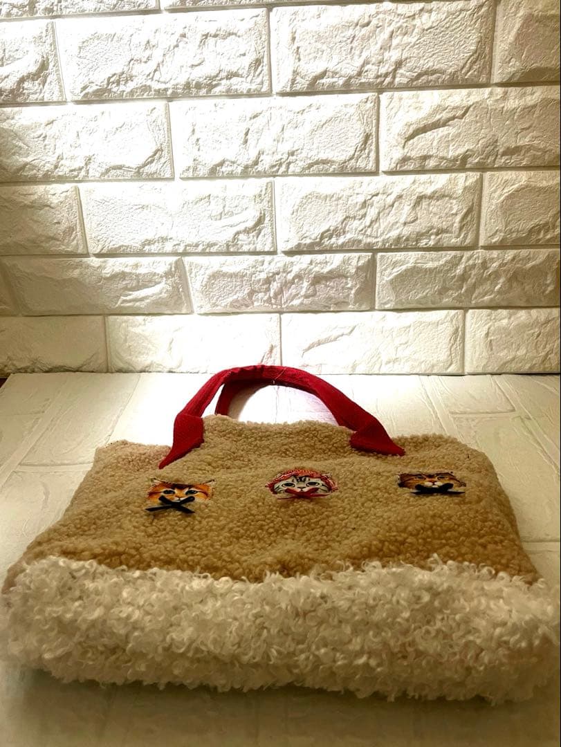 み*ー様 コヤンイサムチョン　ハンドメイド フワフワもこもこ　肩がけトートバッグ