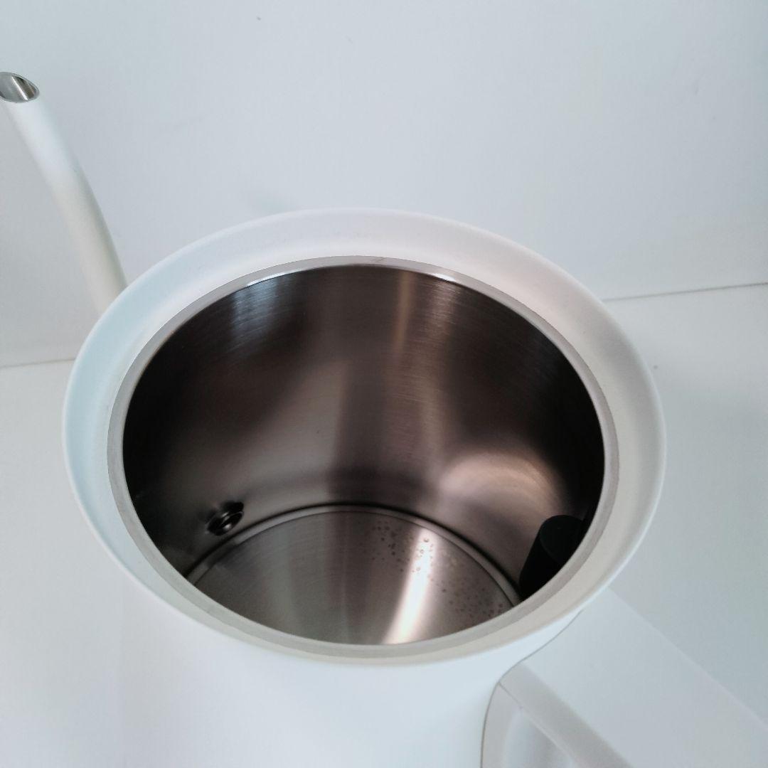 BALMUDA バルミューダ　電気ケトル　ホワイト　旧モデル　419