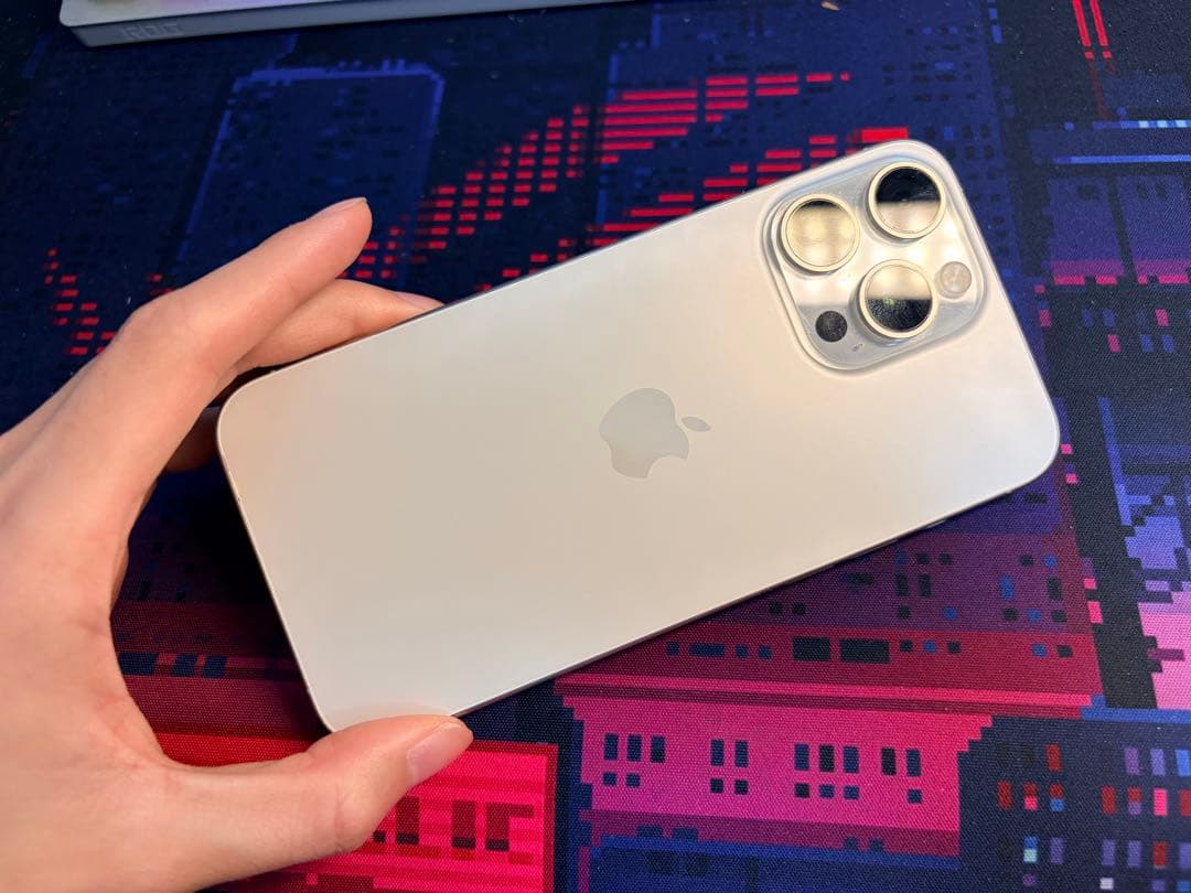 【takeboo専用】極美品iPhone15Promax 256GB/US