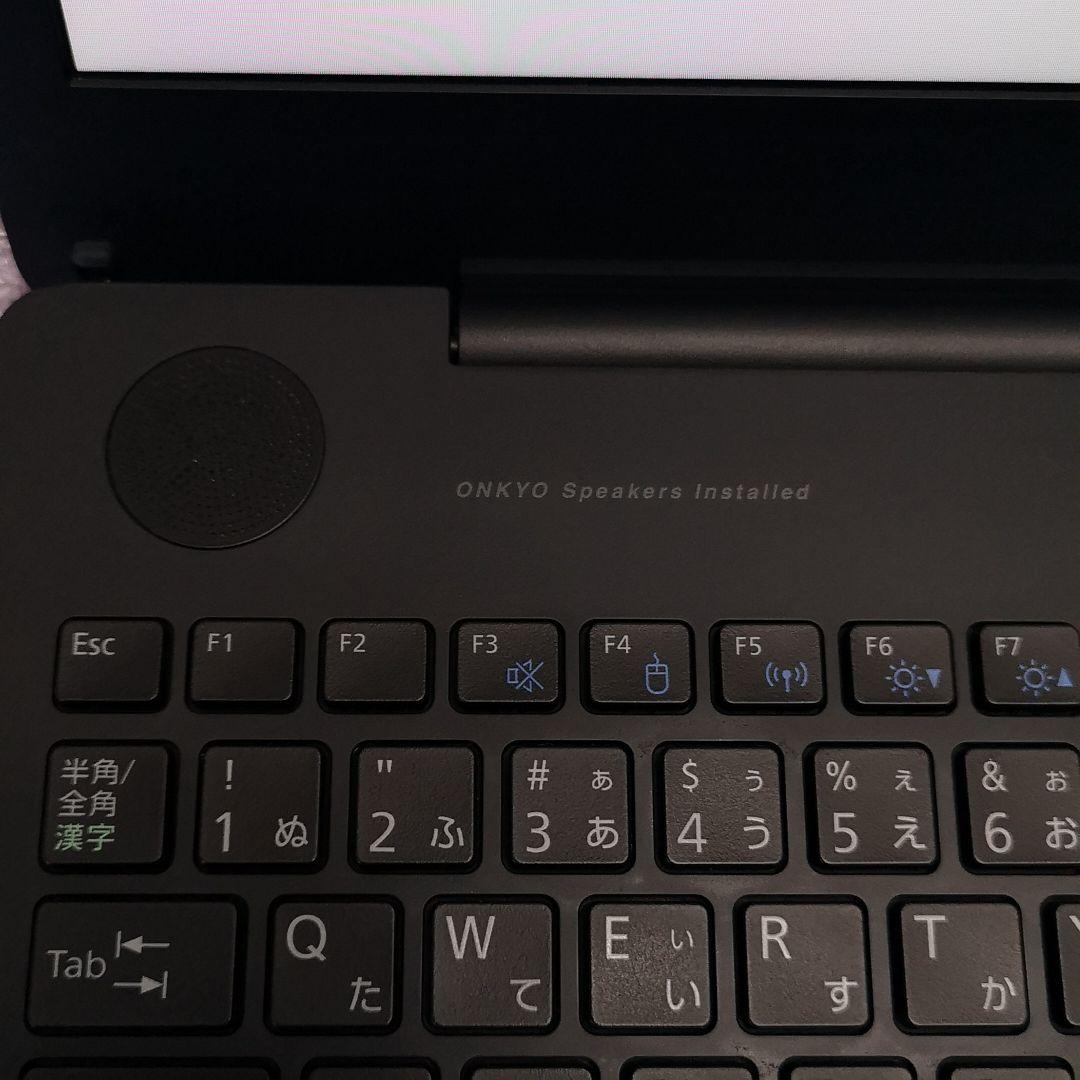 Win11 Core i3 新品SSD256GB 8GBブルーレイ