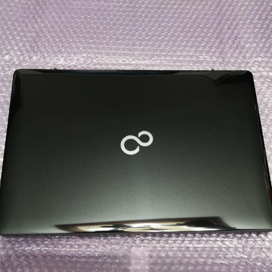 Win11 Core i3 新品SSD256GB 8GBブルーレイ