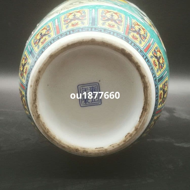 琺瑯彩藍地満工祥鳳来儀花瓶 景徳鎮 陶磁器 装飾品 現代工芸品 美術品 置物