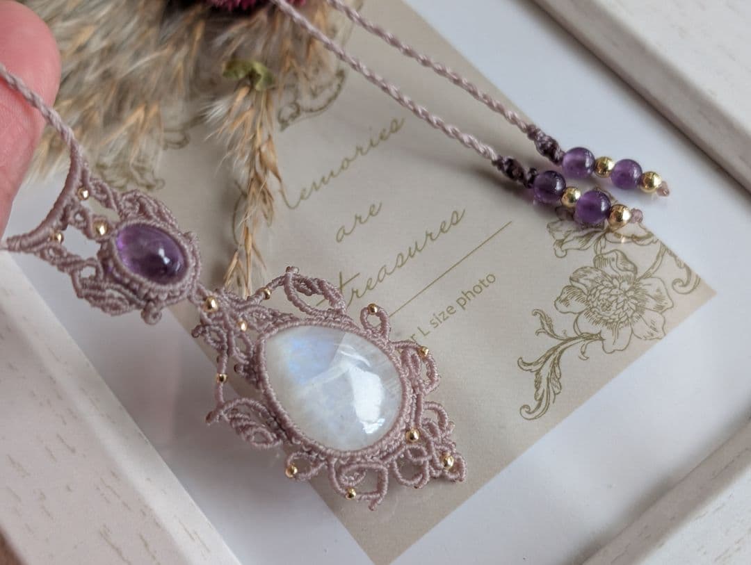 マクラメネックレス レインボームーンストーン/アメジスト