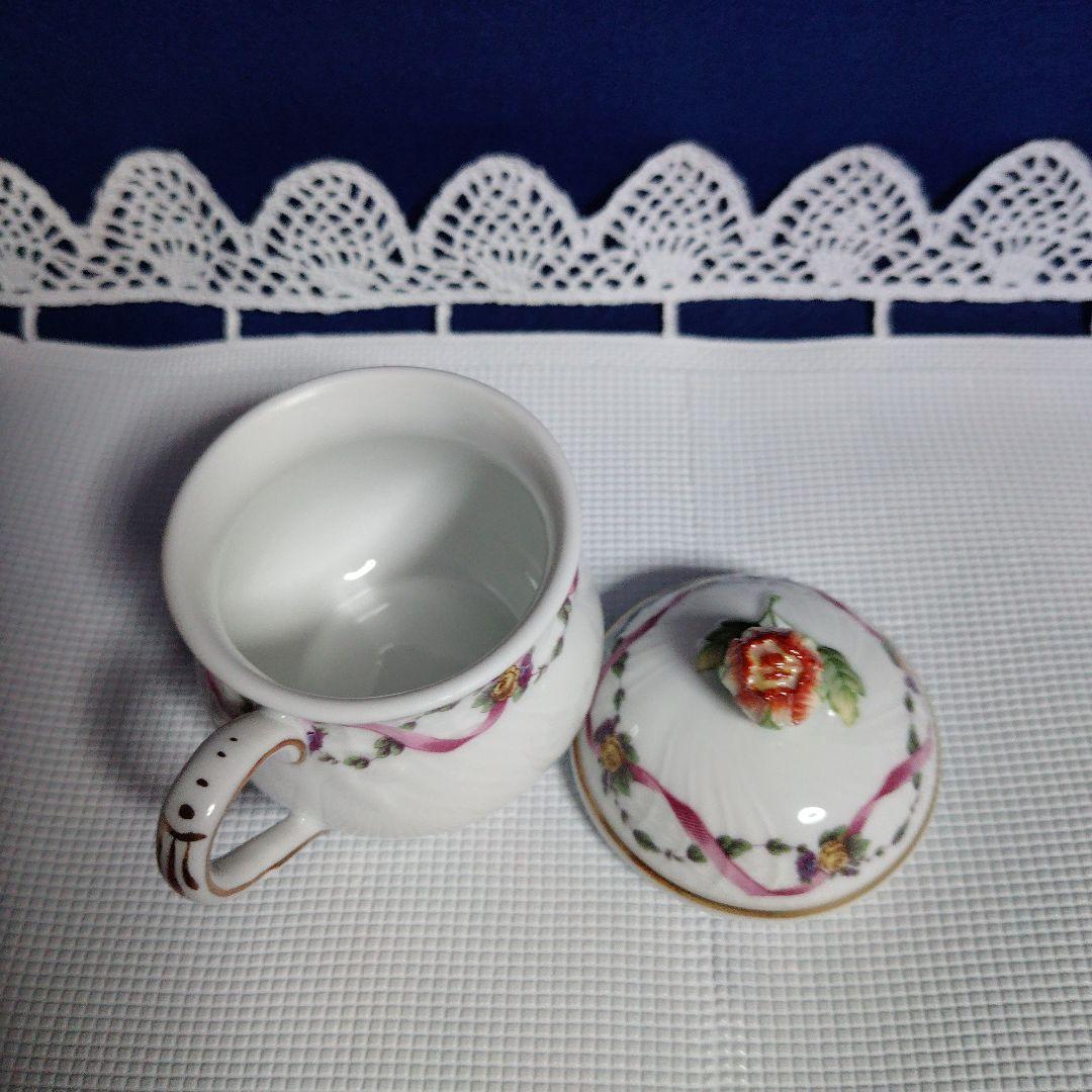 リチァード・ジノリのプリンセスローズ　蓋付きカップ ８個(8,000×8）