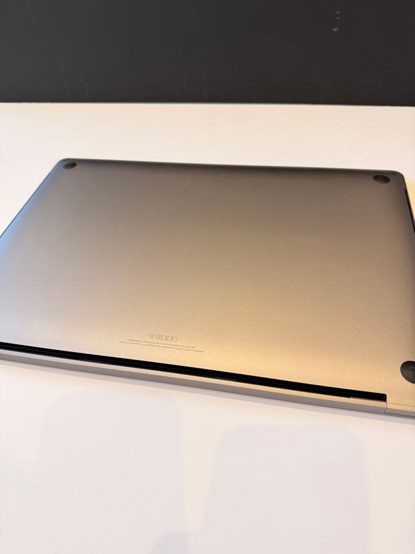 極美品 MacBook Pro 16メモリ32GB Core i9