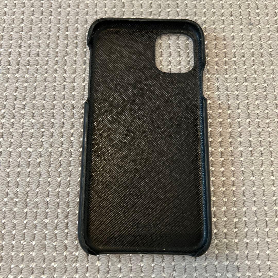 PRADA ブラックレザー iPhone11ケース