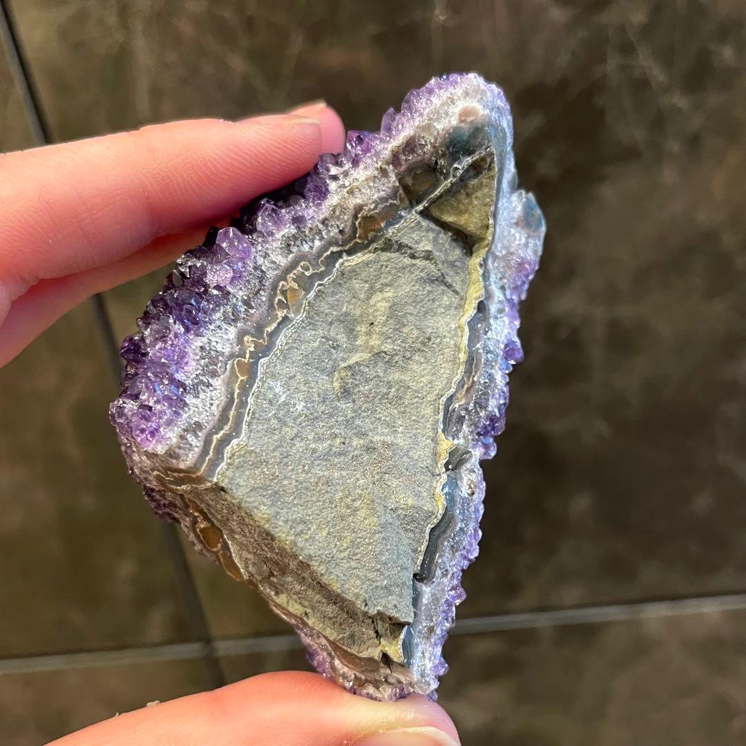 アメシスト原石（台付き）No.95211