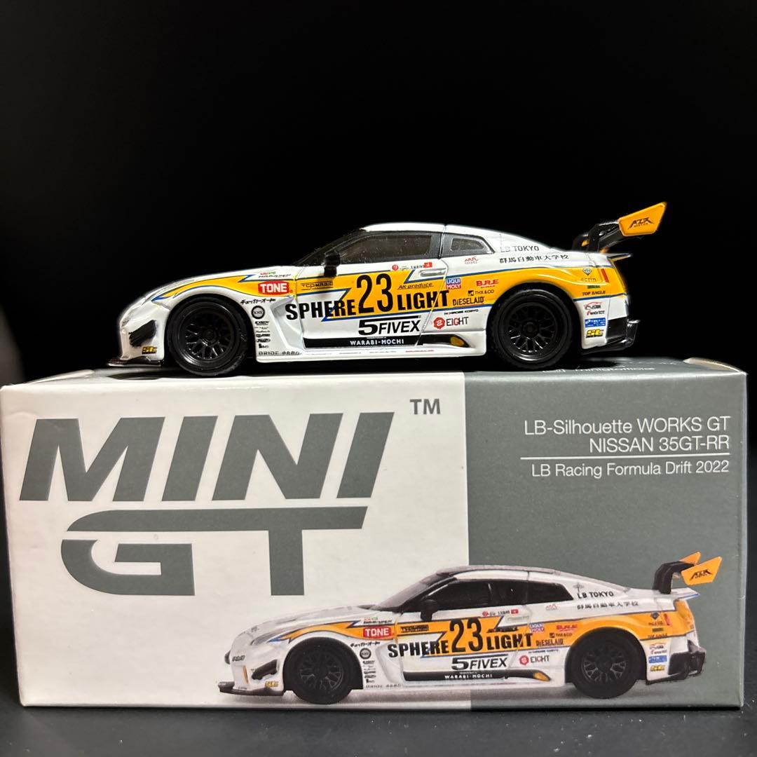 ミニカー MINIGT 164 LB- Silhuett Works GT 35GT-RR