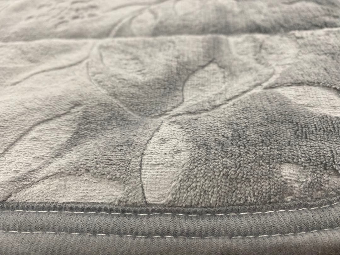 西川　置くらく敷きパッド・ぽかぽか吸湿発熱生地使用・洗濯OK・シングルサイズ