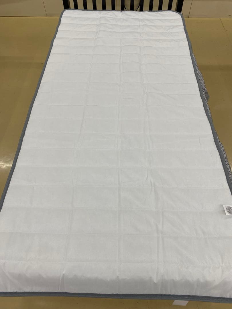 西川　置くらく敷きパッド・ぽかぽか吸湿発熱生地使用・洗濯OK・シングルサイズ