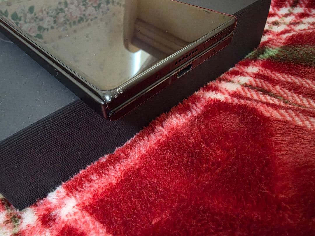 グローバル版 vivo X Fold3 Pro 512GB