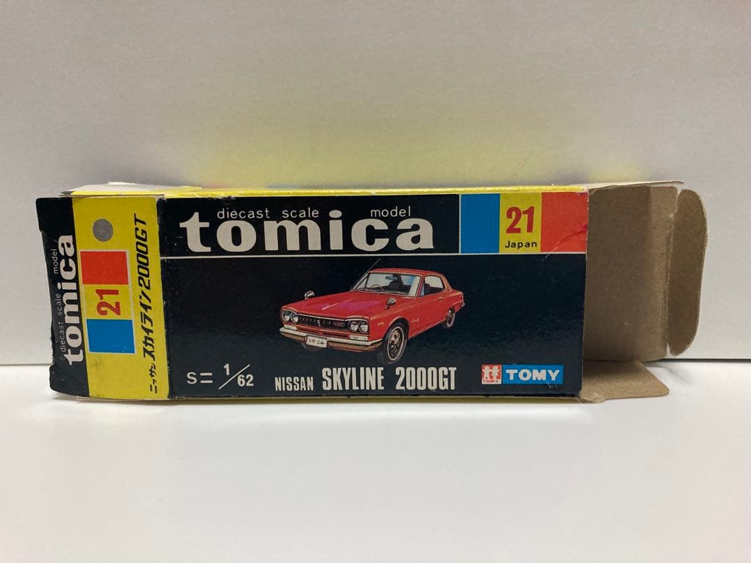 トミカ　日本製　ニッサン　スカイライン2000GT 1Dホイール