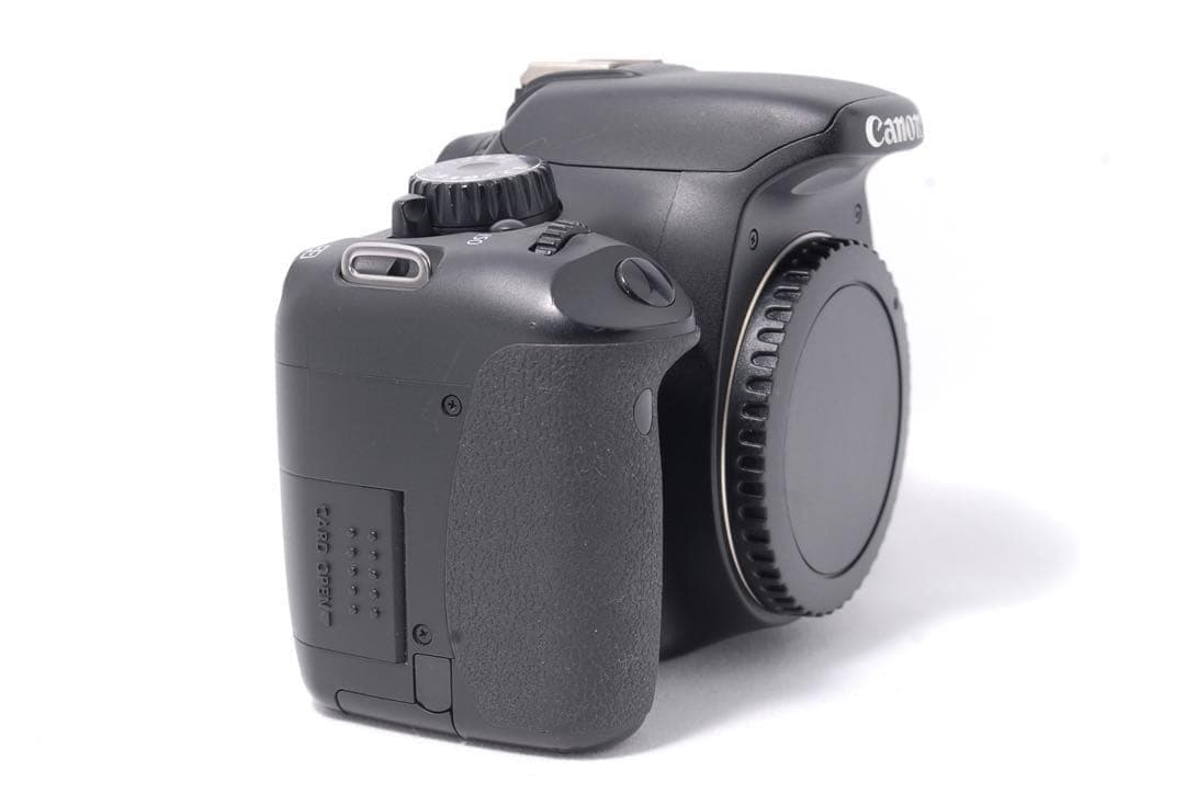 届いてすぐ使える✨Canon Kiss X4 おまけ多数♪ SDカードリーダー付