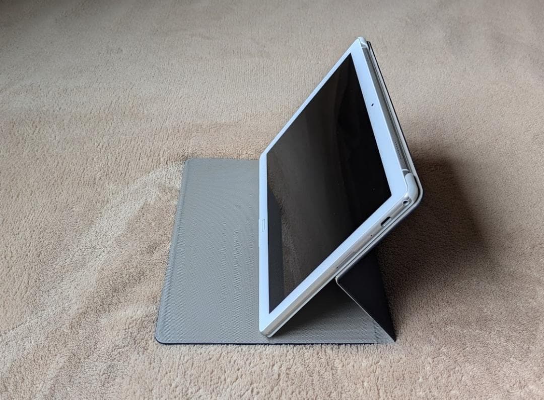 NEC LAVIE Tab PC-TE510JAW【美品】