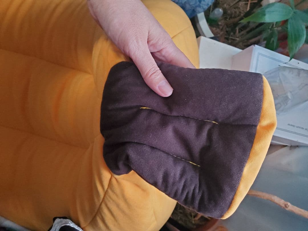 バナナ型ビーズクッションソファー 緑色