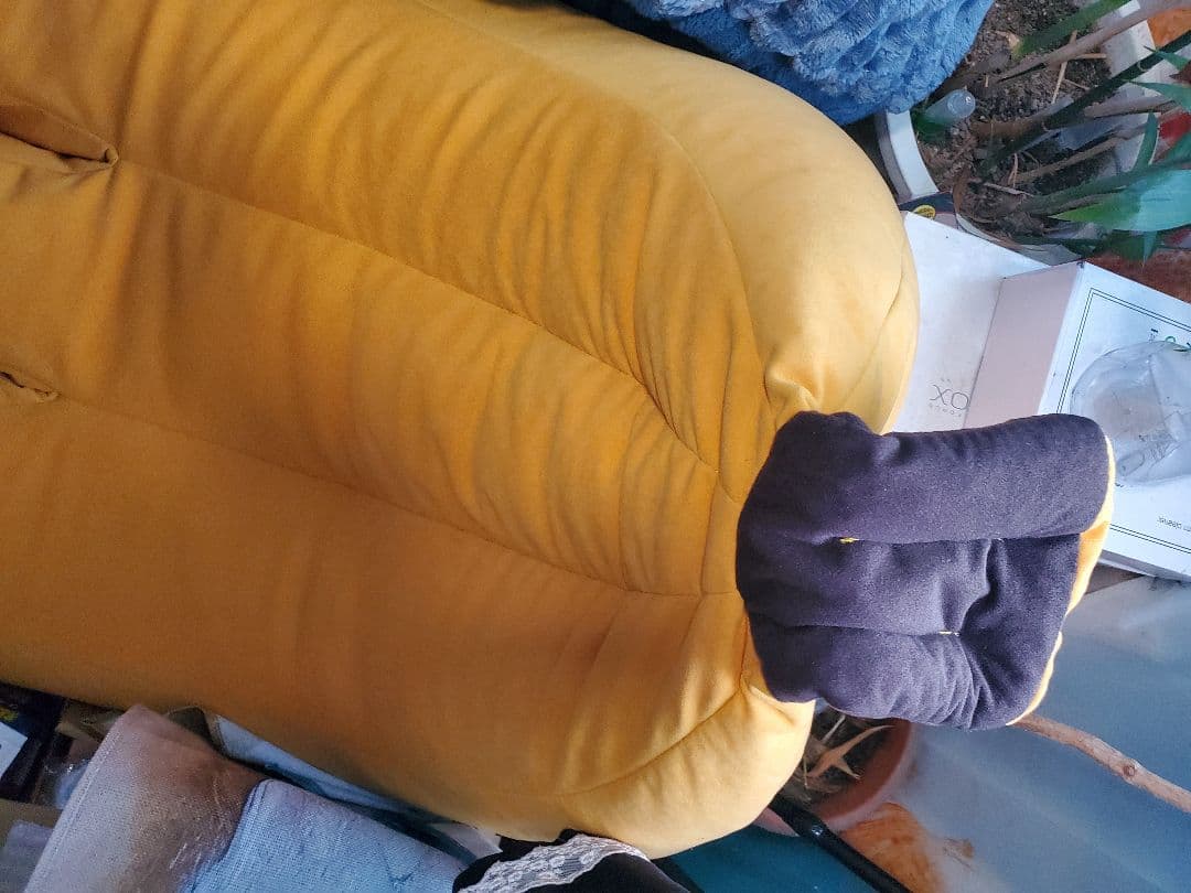 バナナ型ビーズクッションソファー 緑色