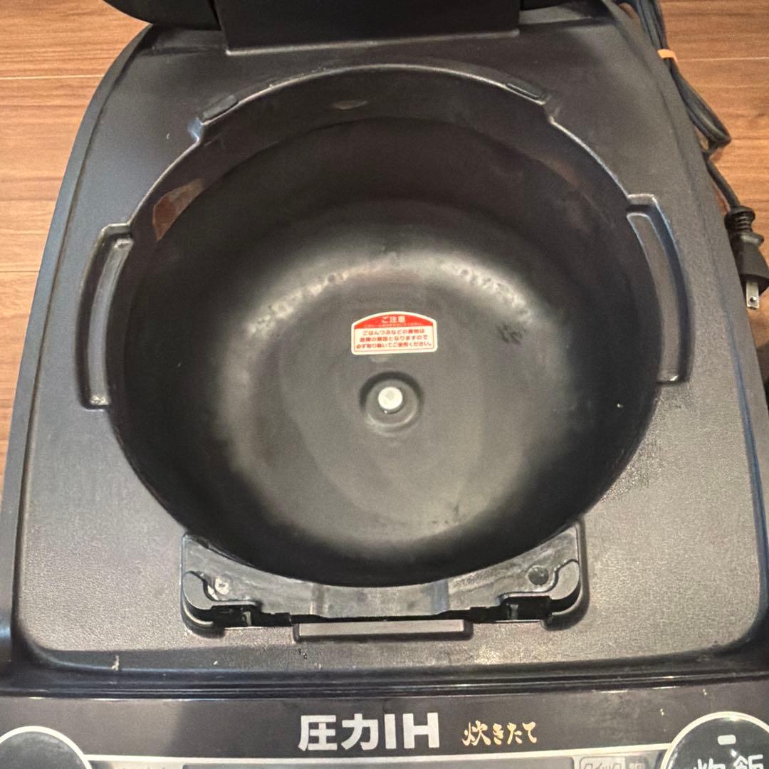 タイガー圧力IH炊飯器　JPV-A100 2022年度製