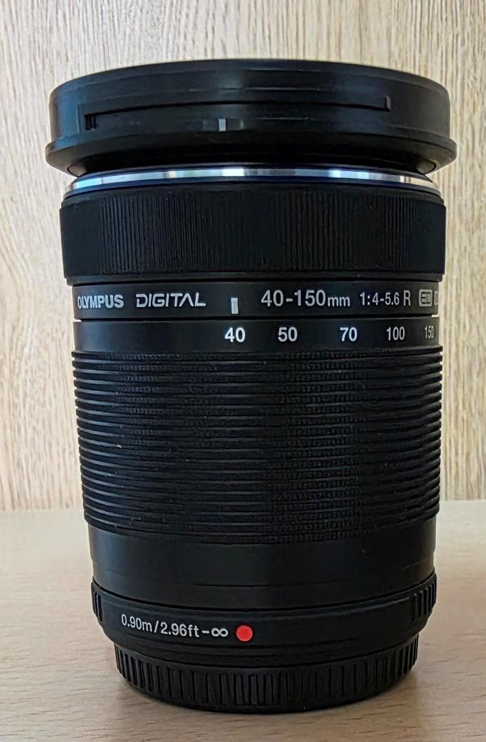 OLYMPUS OM-D E-M5 12-40mm F2.8レンズキット