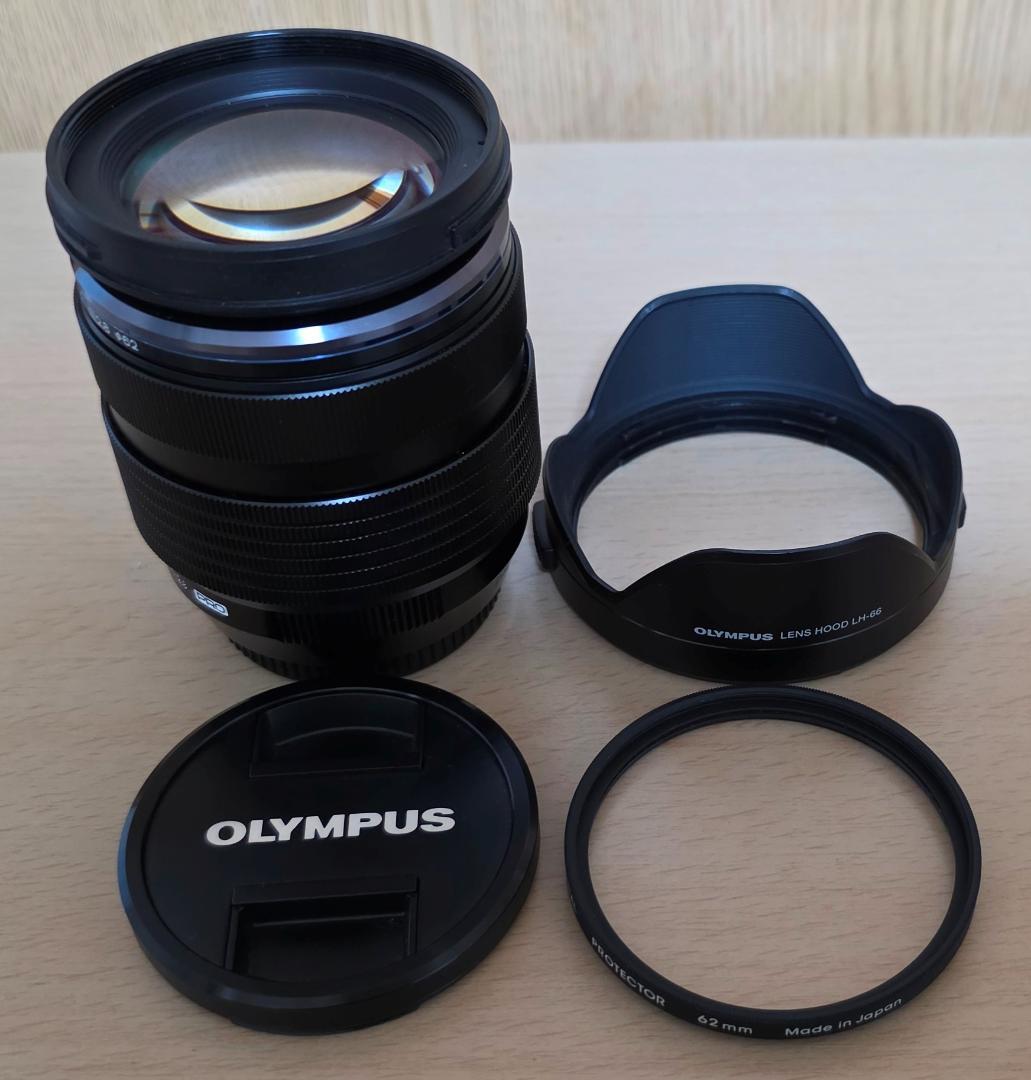 OLYMPUS OM-D E-M5 12-40mm F2.8レンズキット