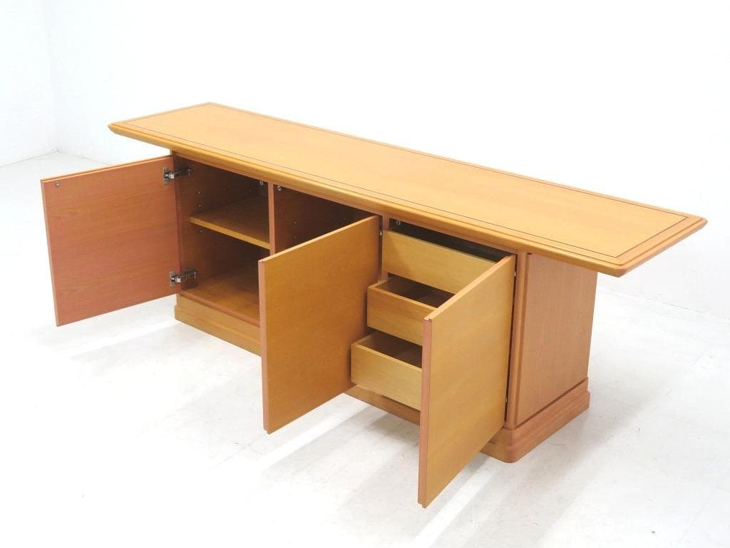 美品　天童木工　サクラ材　サイドボード　収納　キャビネット　チェスト　モダン