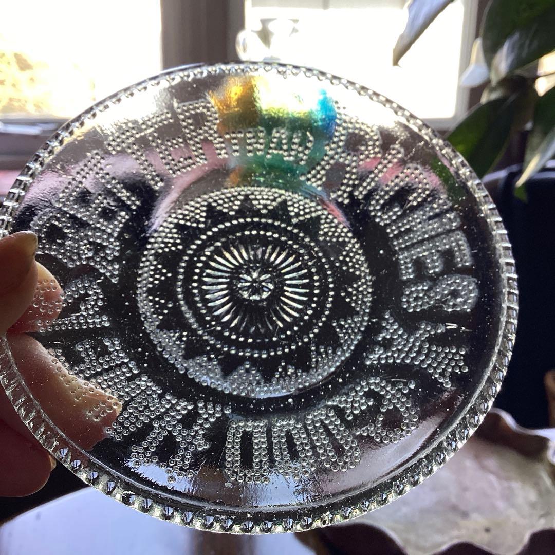 A 911 大正アンティーク ガラス（プレスプレート 皿）名声は富に勝る　2枚