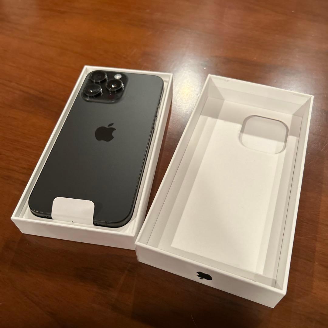 iPhone 15 Pro Max 1TB SIMフリー　ブラック