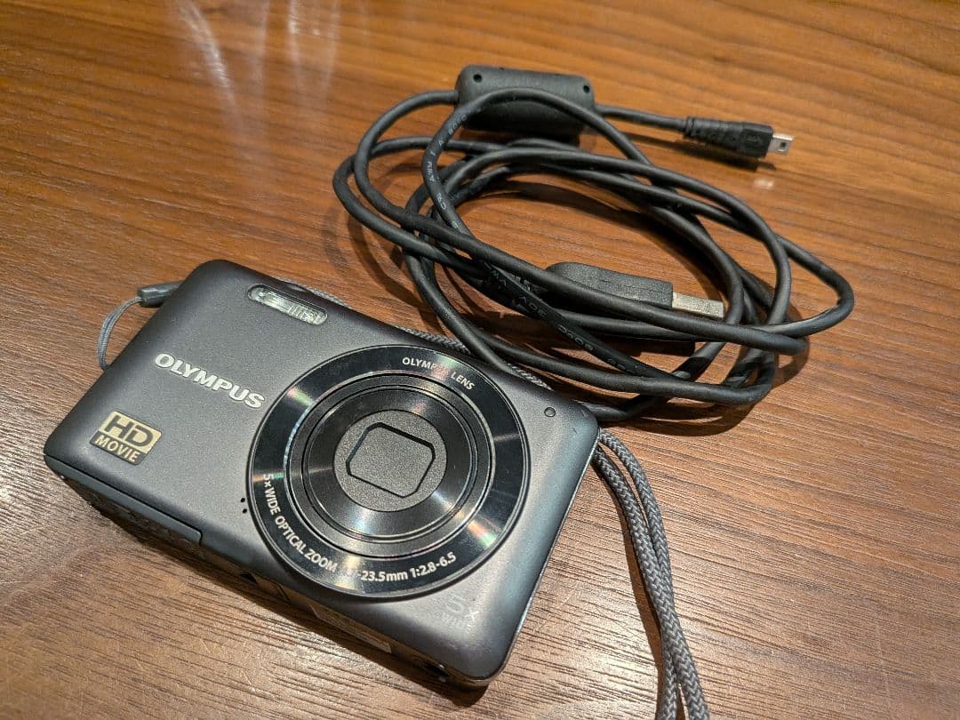 【動作良好】オリンパスOLYMPUS VG-120デジタルカメラ14メガピクセル