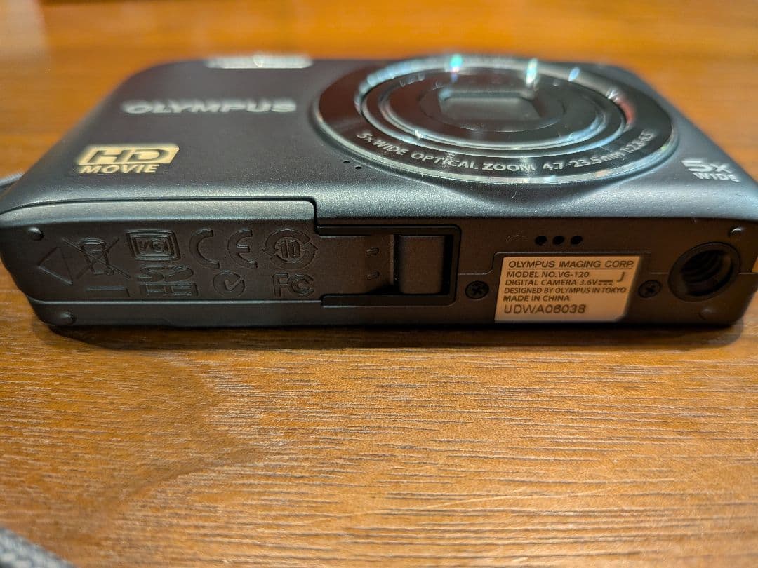 【動作良好】オリンパスOLYMPUS VG-120デジタルカメラ14メガピクセル