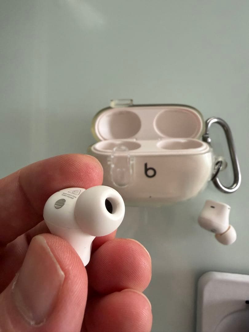 Beats studio buds+アイボリーワイヤレスイヤホン ホワイト