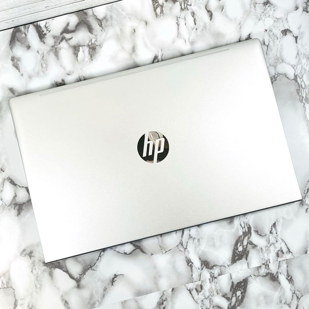 ✨新品同様の美品・第13世代Core i5搭載の高性能ノートPC✨