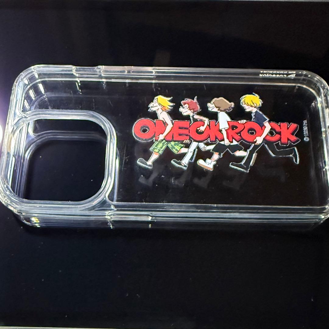 ONE OK ROCK iPhone 15 Pro ケース　ワンオク グッズ