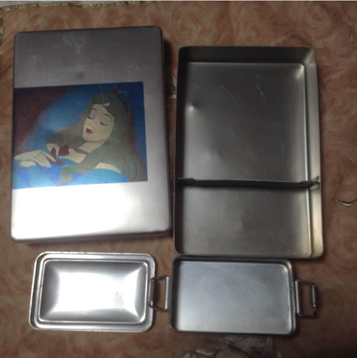 アルミ製眠れる森の美女弁当箱
