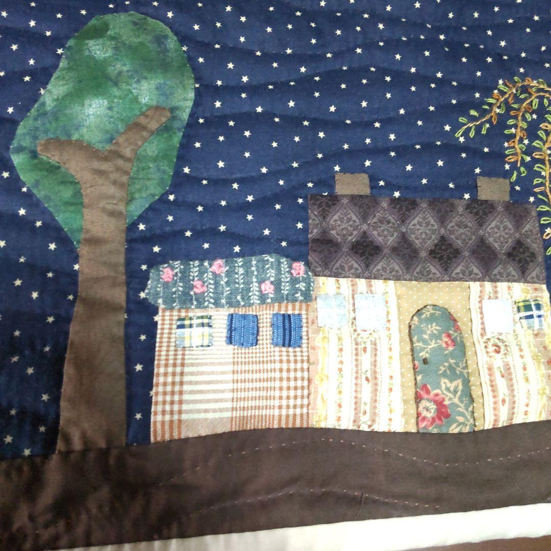 45 夜のハウスの街並み パッチワーク ネコポス120×33