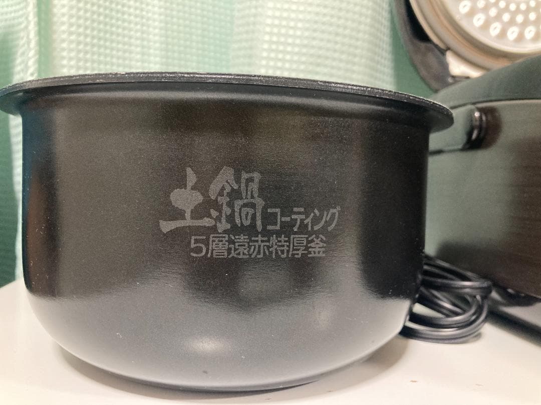 ★美品★タイガー 炊きたて JPF-55BK IH炊飯ジャー 3合炊き 21年製