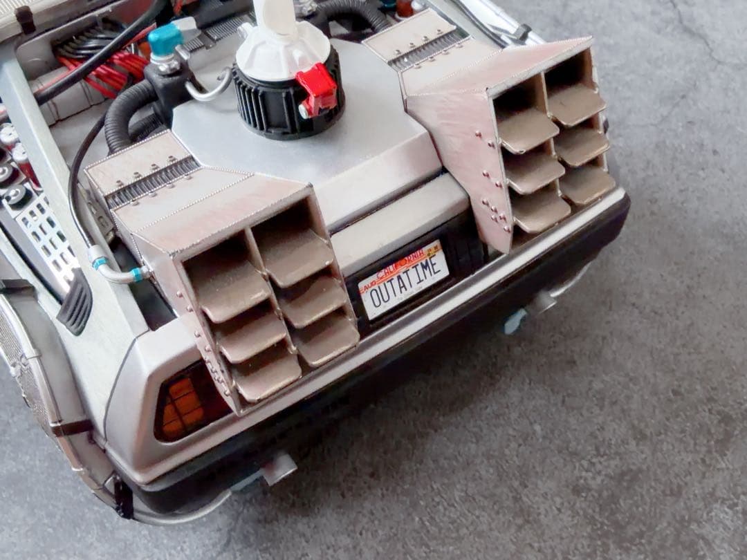 初版品 1/18 ホットウィール バックトゥザフューチャー