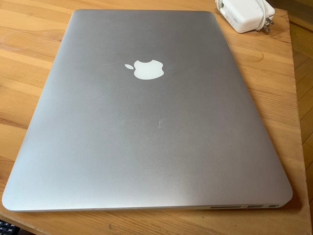 MacBook Air (13-inch, Early 2014) AC付