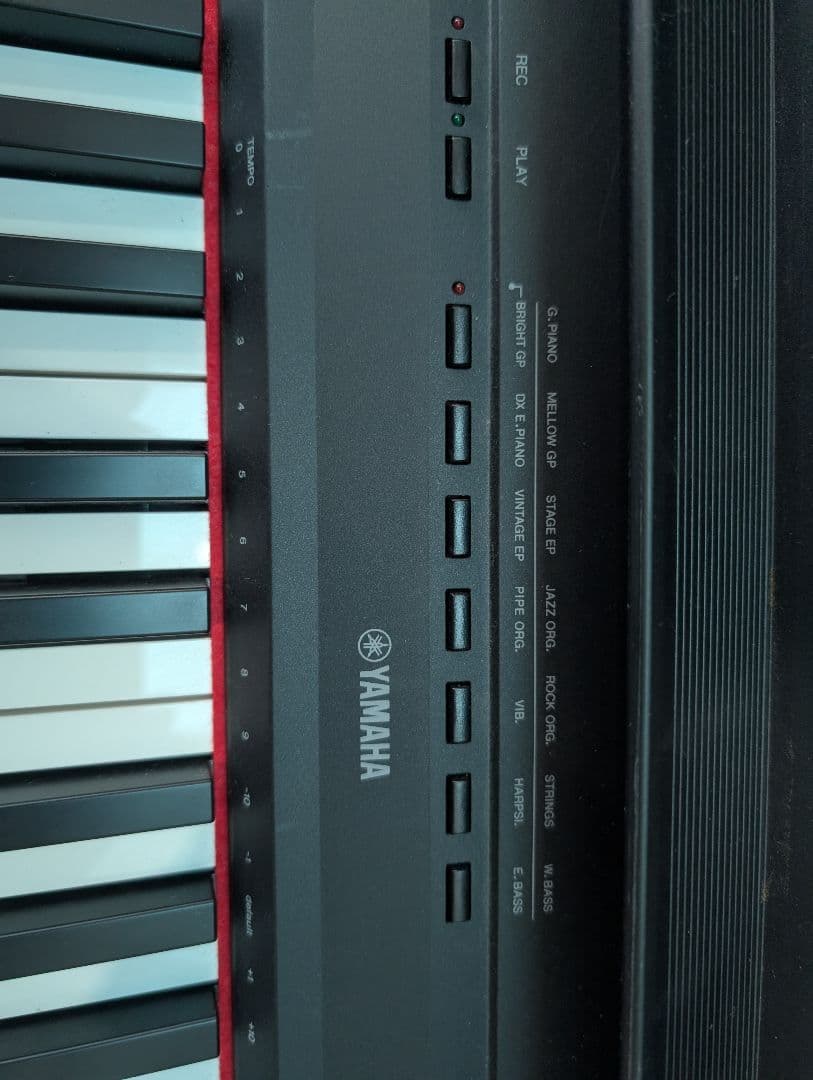 YAMAHA P-115（88鍵）　電子ピアノ