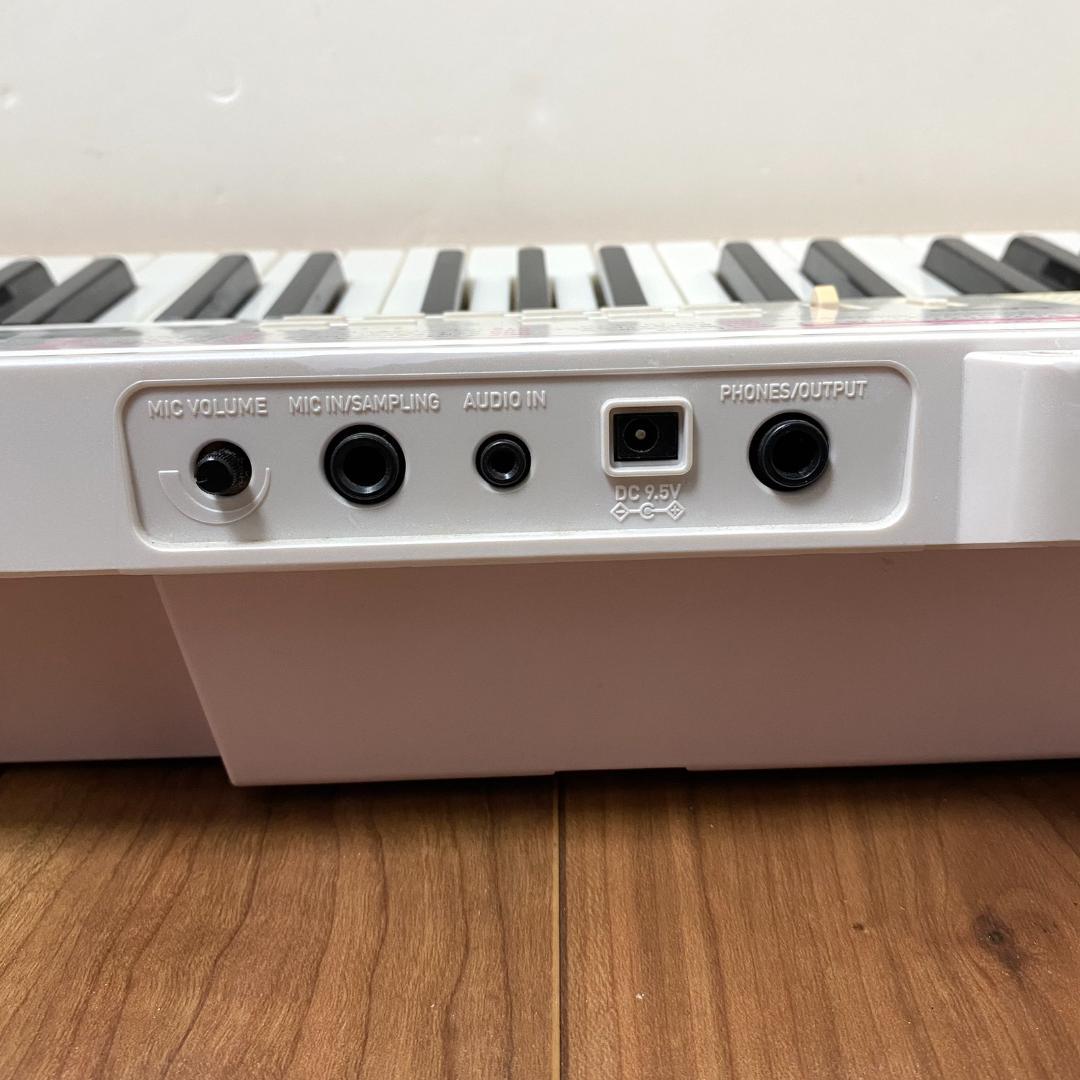CASIO カシオ 光ナビゲーションキーボード LK-111 ホワイト